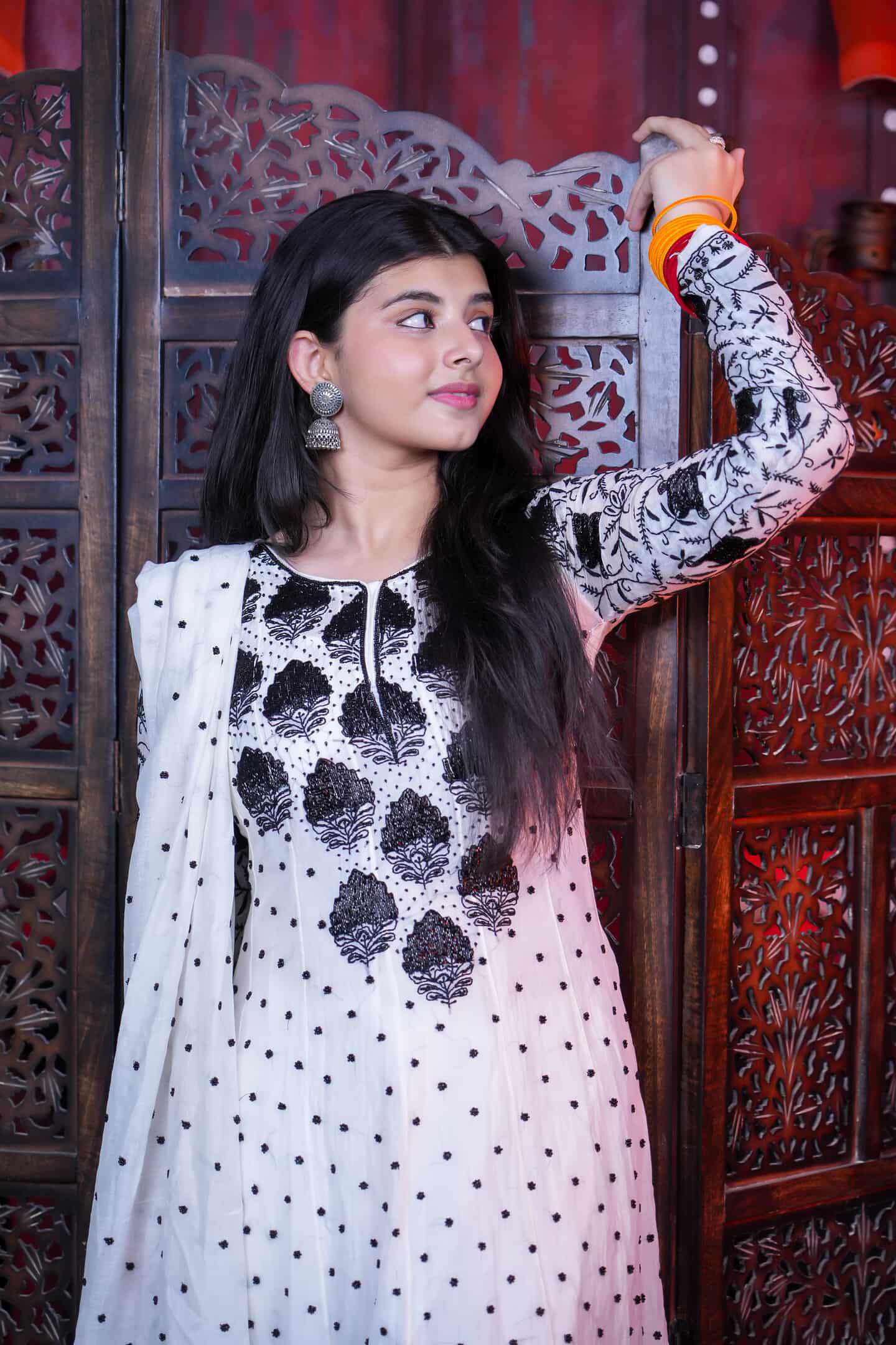 MONOCROME Mul Chanderi Anarkali and dupatta set with all over beads work - Image 4