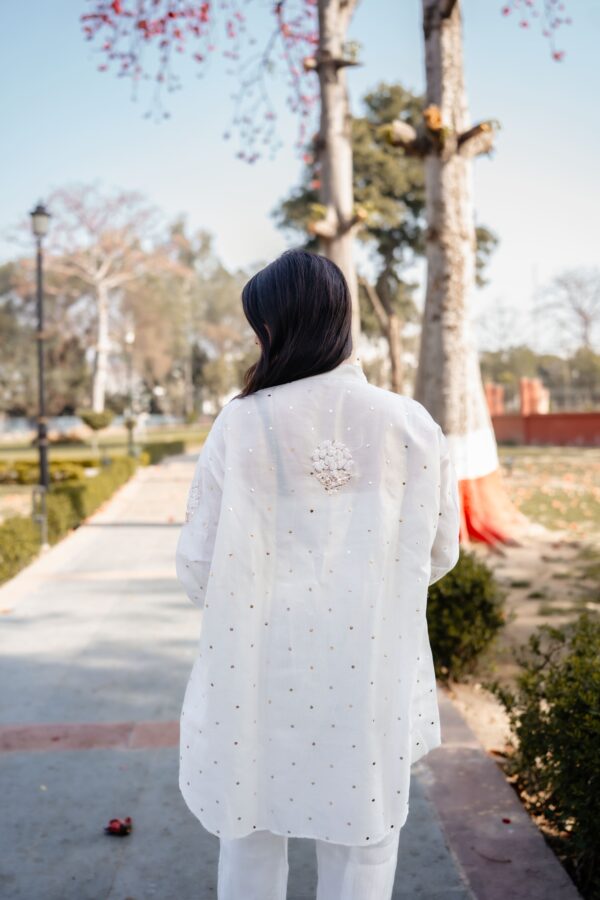 Chanderi Co Ord Set With Dazzling Mukaish And Pearls - Image 2