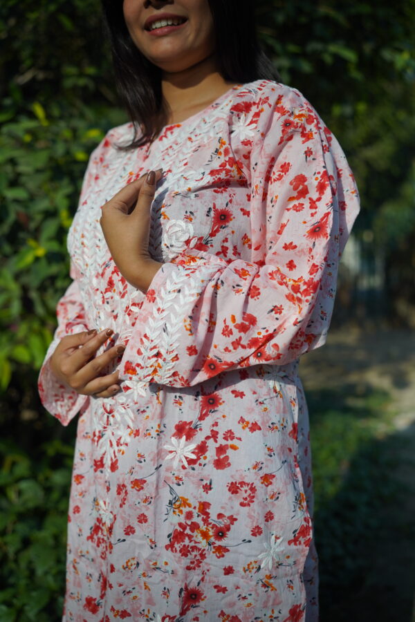 Printed Mul Cotton Kurti With Fine Lucknowi Chikankari - Image 4