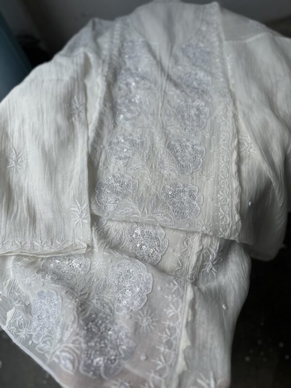 MUL CHANDERI KURTA AND DUPATTA With  Fine Lucknowi Chikankari and Beads work - Image 3