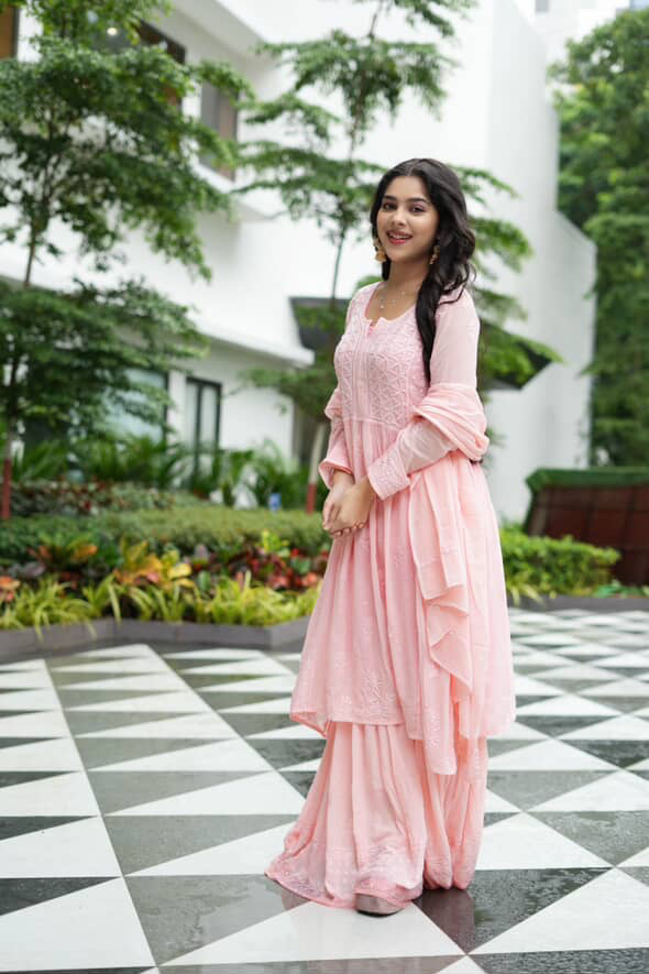 Niharikachouksey Viscose Peach Chikankari Gharara Set With Intricate Fine Lucknowi Chikankari And Pearls Beads work - Image 4