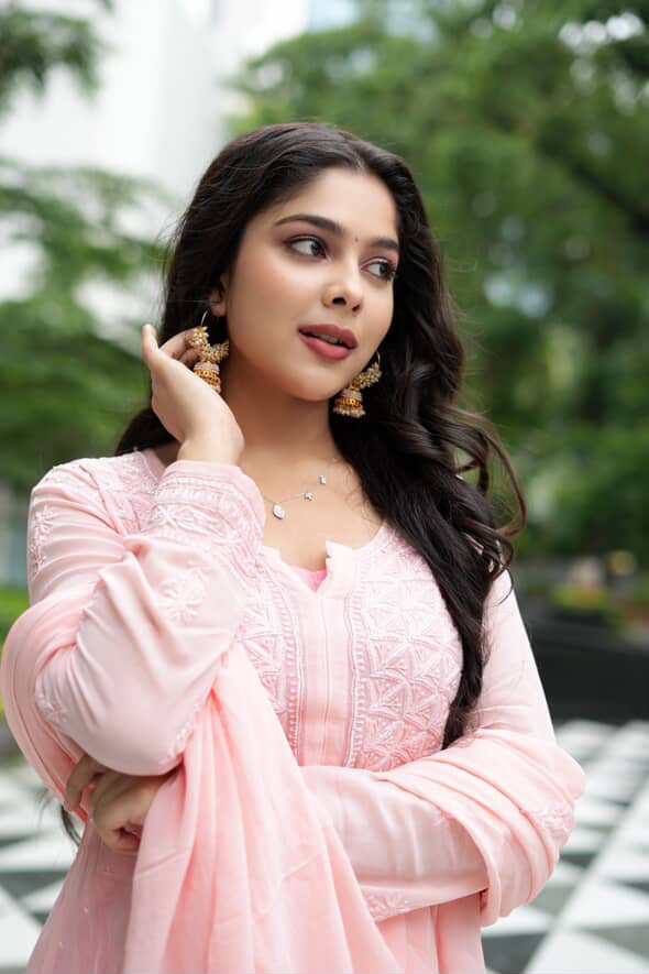 Niharikachouksey Viscose  Peach Chikankari Gharara Set With Intricate Fine Lucknowi Chikankari And Pearls Beads work