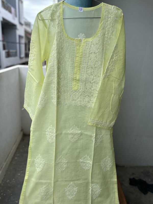 NAZAQ Cotton Chikankari Kurti With Fine Lucknowi Chikankari - Image 14