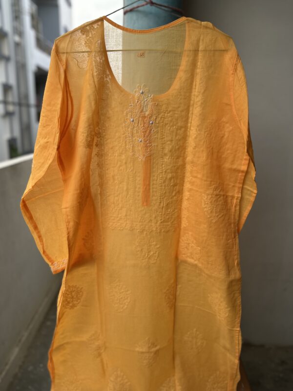 NAZAQ Cotton Chikankari Kurti With Fine Lucknowi Chikankari - Image 21