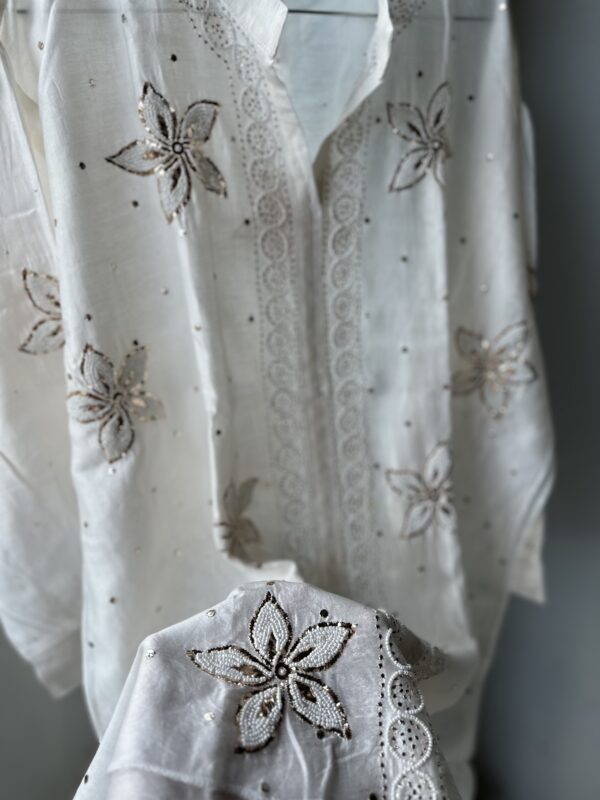 Chanderi Co Ord Set With Dazzling Mukaish And Pearls - Image 4