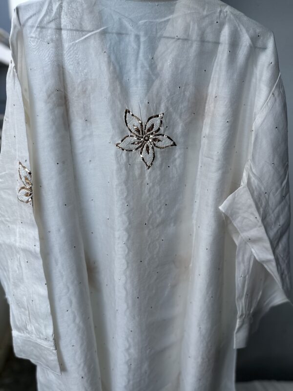 Chanderi Co Ord Set With Dazzling Mukaish And Pearls - Image 5