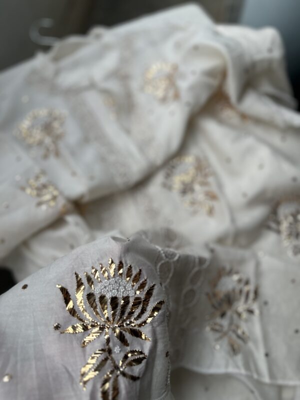 Chanderi Co Ord Set With Dazzling Mukaish And Pearls - Image 5
