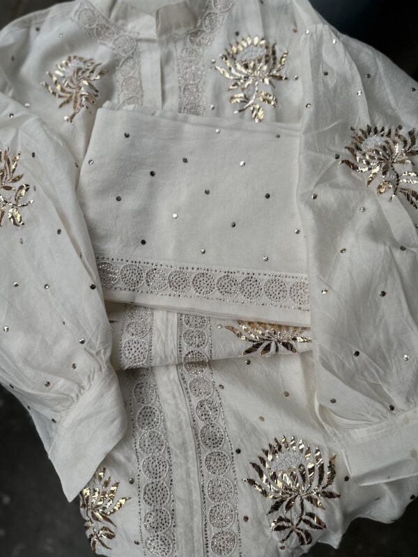 Chanderi Co Ord Set With Dazzling Mukaish And Pearls - Image 12
