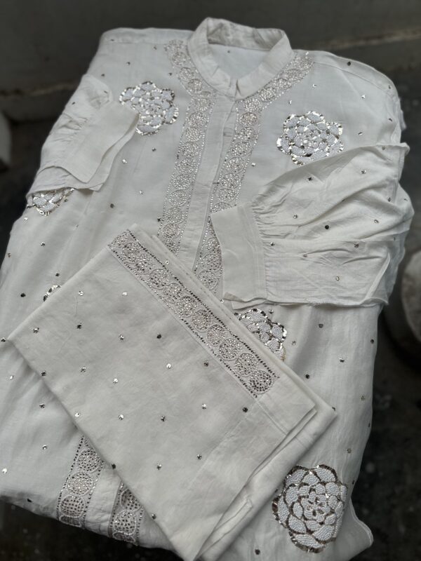 Chanderi Co Ord Set With Dazzling Mukaish And Pearls - Image 5