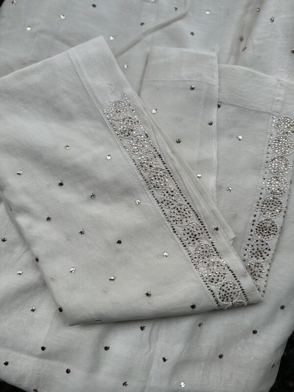 Chanderi Co Ord Set With Dazzling Mukaish And Pearls - Image 4