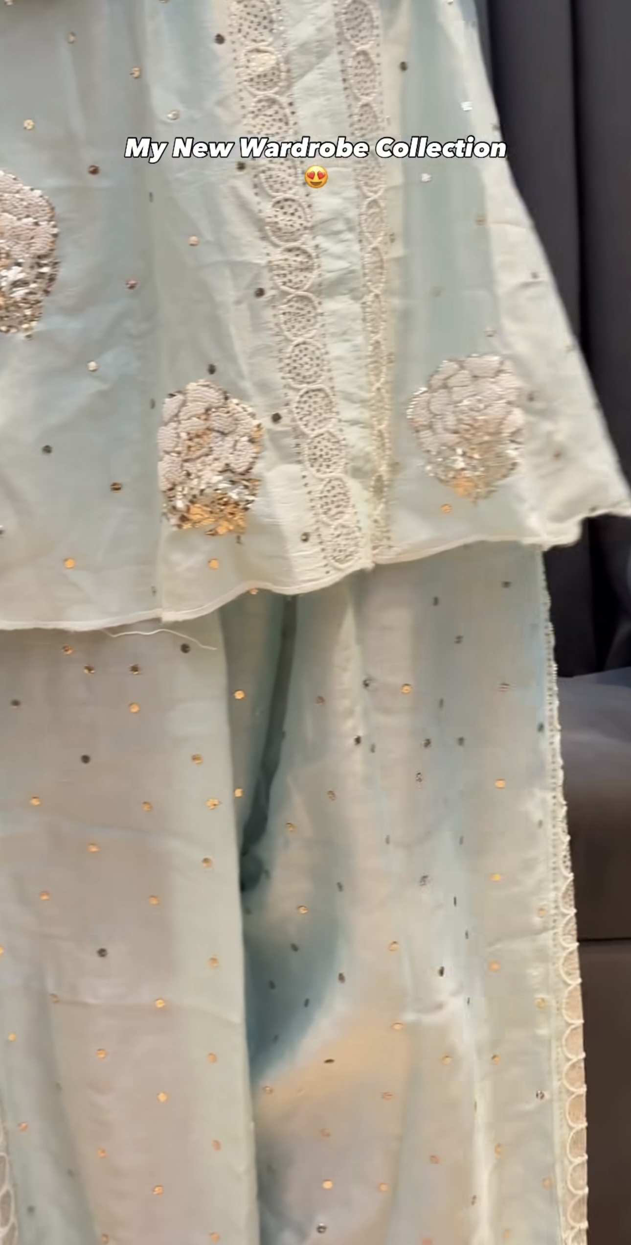 Ayesha Abresh Khan Mint Green Chanderi Co Ord Set With Dazzling Mukaish And Pearls - Image 4
