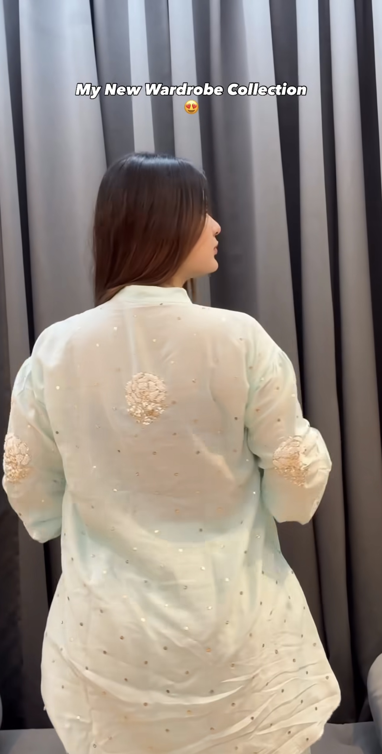 Ayesha Abresh Khan Mint Green Chanderi Co Ord Set With Dazzling Mukaish And Pearls - Image 3